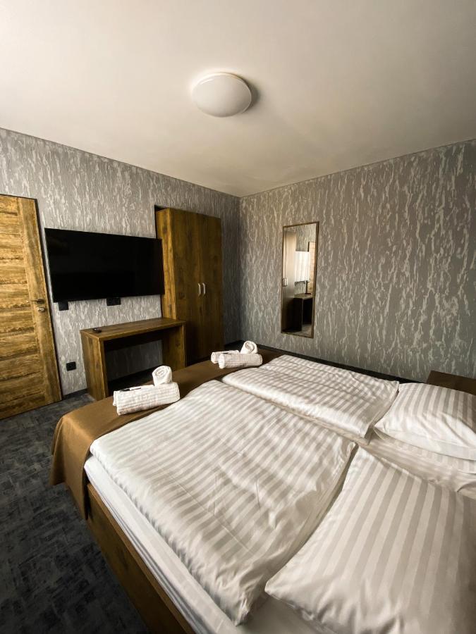 Hotel Petra Hrabušice Extérieur photo