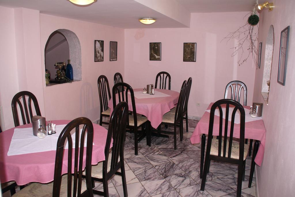 Hotel Petra Hrabušice Extérieur photo
